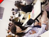 【AIリマスター】大学の授業中に痴●され声も出せず絶頂する女子大生